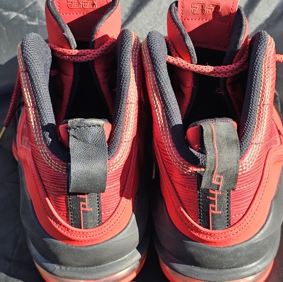 Nike Shoes Mens Size US 11 Basketball Flight Pippen Sneakers Red 705065-610 - Picture 4 of 8